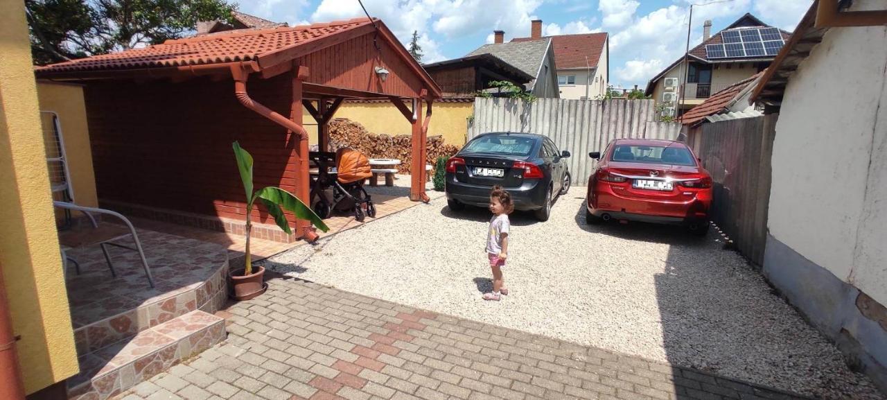 Fortuna Apartman Hajduszoboszlo Exterior foto